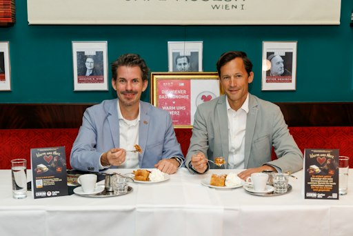 Präsentieren die gemeinsame Hilfsaktion der Gastronomie und der
Caritas: Fachgruppen-Obmann Thomas Peschta und Caritas-Direktor
Klaus Schwertner (v.l.).
