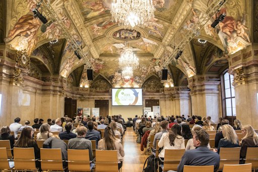 Foto von einer unserer vergangenen Veranstaltungen, dem Circular
Carbon Economy Summit (CCES) - der Vorgängerveranstaltung der
Circular Carbon Conference