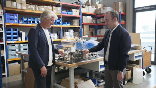 Vorschau Bild von BLUE SurfaceCleaner - Technologie aus Österreich