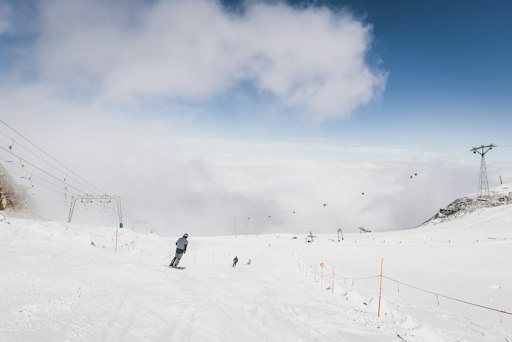 Am Samstag, 10. Oktober, fiel am Kitzsteinhorn der Startschuss
für die Skisaison 2026/27