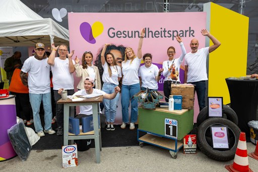 Daniela Razenberger, Leiterin Customer Relations des
Gesundheitsparks, und das Team der Gesundheitsparks Area.