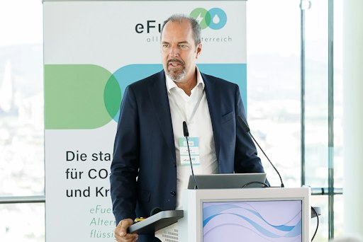"Wer Klimaschutz ernst nimmt, muss alle verfügbaren Technologien
zur Emissionsreduktion nutzen."