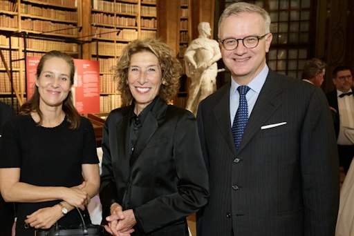 Vorschau Bild von Ulrike Müller-Zellenburg, Adele Neuhauser, Rektor der
Medizinische Universität Wien, Markus Müller