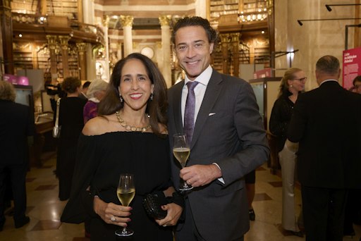 Vorschau Bild von Semperit-CEO Manfred Stanek mit Tatiana Stanek