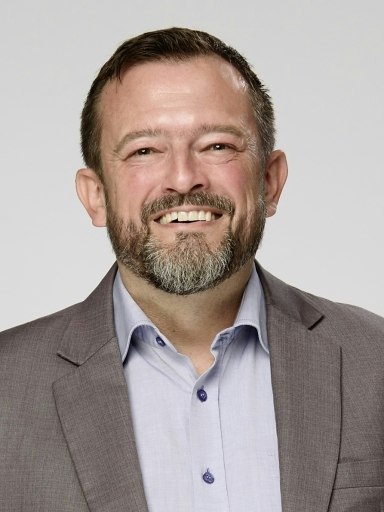 Prof. (FH) MMMag. Dr. Stephan M. Klinger - Partner und Co-Founder von Compliance Networks