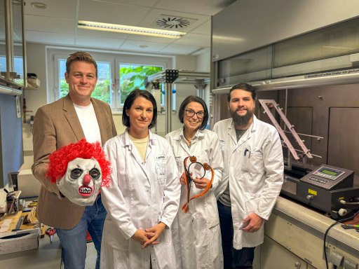 v.l.: LR Stefan Kaineder, Eva Unterleitner, Daniela Schachner und Daniel Fleming (alle AGES Linz).
