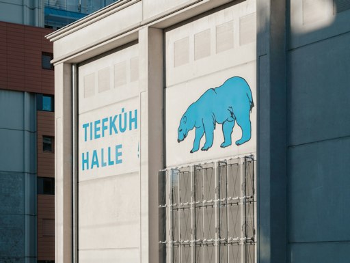 Vorschau Bild von SPECTRAL Structural Solar Façade