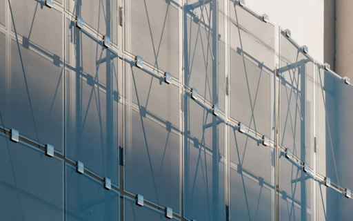 SPECTRAL Structural Solar Façade